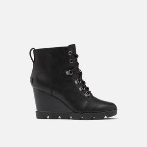 SOREL JOAN UPTOWN LACE BOOTIE